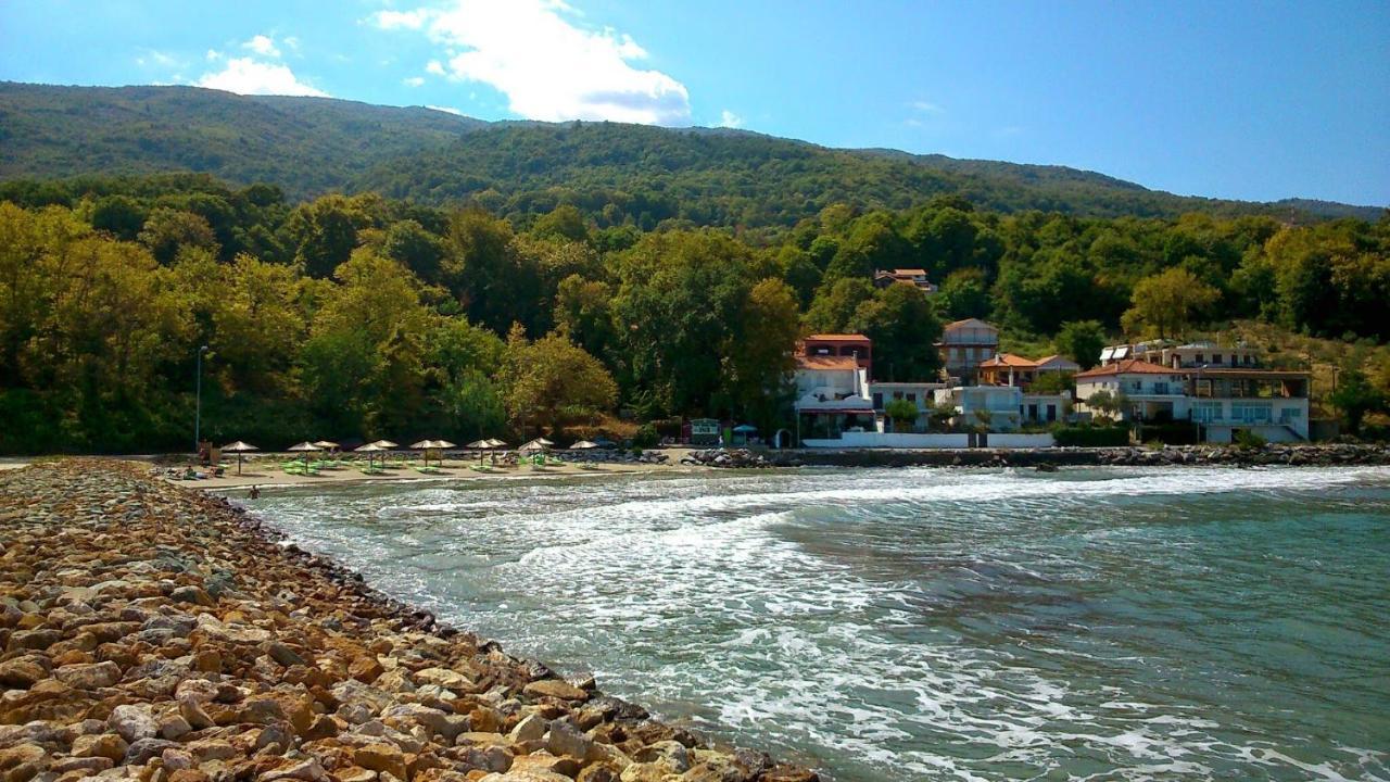 4 Seasons Relaxing Holiday home Stomion (Thessaly)