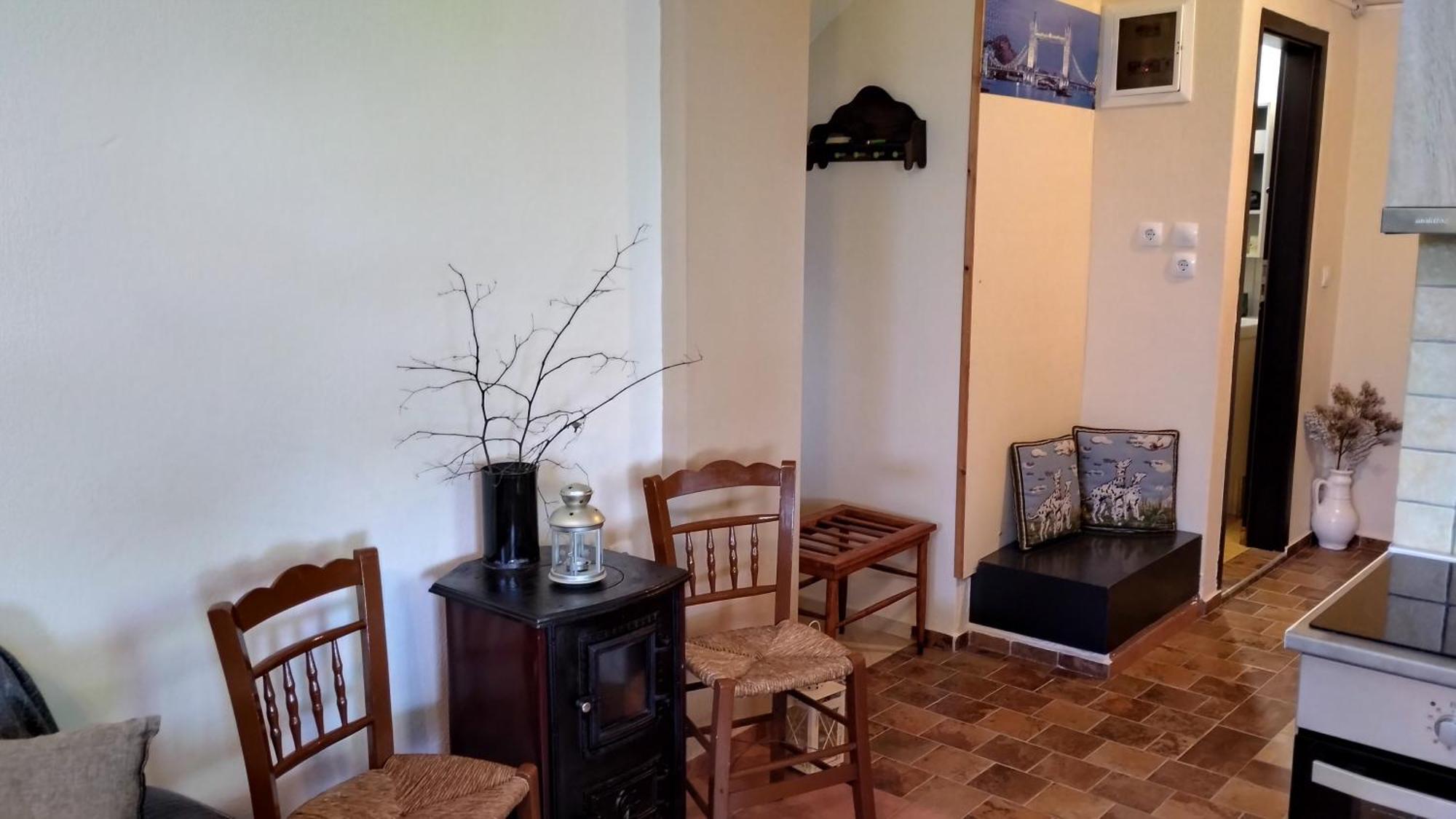 4 Seasons Relaxing Holiday home Stomion (Thessaly)